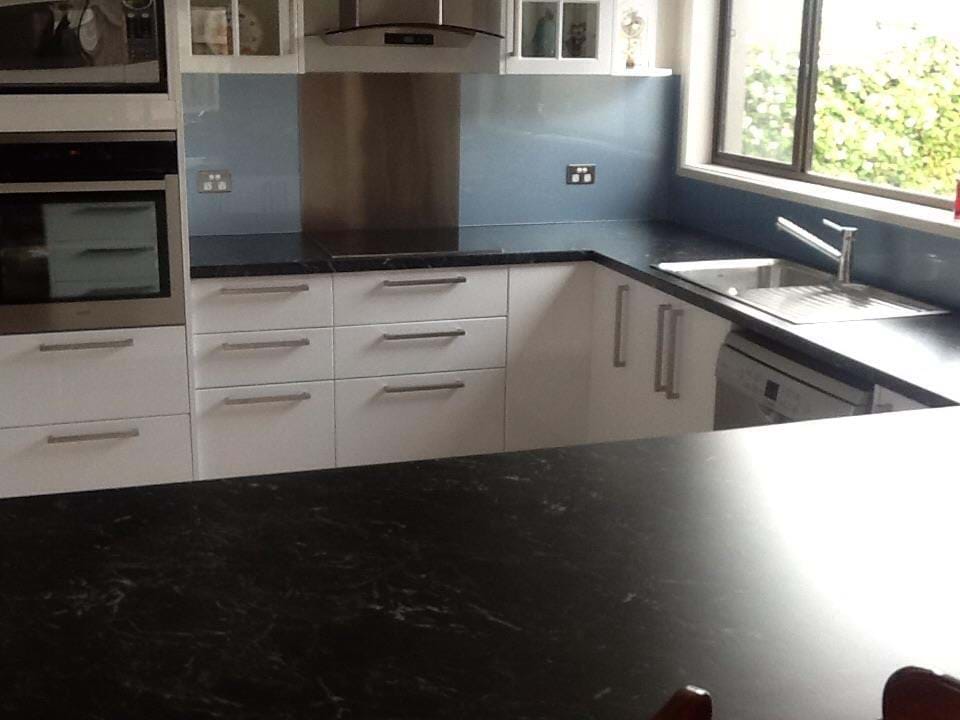 Kitchen Splashbacks, wall panels, panels, Wet Wall, polymer splashbacks, acrylic splashbacks, blue splashbacks, wall panelling ideas, wet wall panels