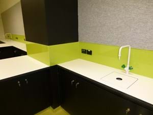 World Top 100 Architect Turns Their Back On Glass Splashbacks World Top 100 Architect Turns Their Back On Glass Splashbacks